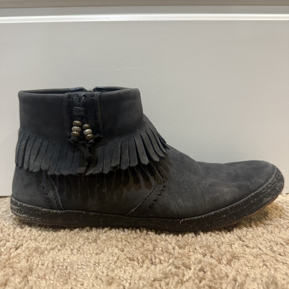 UGG Shoes Womens Size 9.5 Suede Fringe Ankle‎ Boots Beaded Classic Boots 1005454